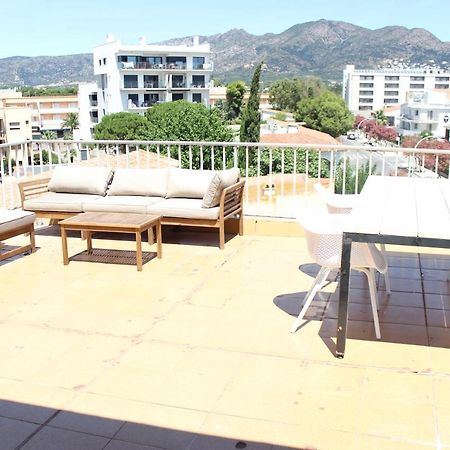 Beautiful Loft, Huge Sunny Terrace, View Over The Beach And Sea ロザス エクステリア 写真