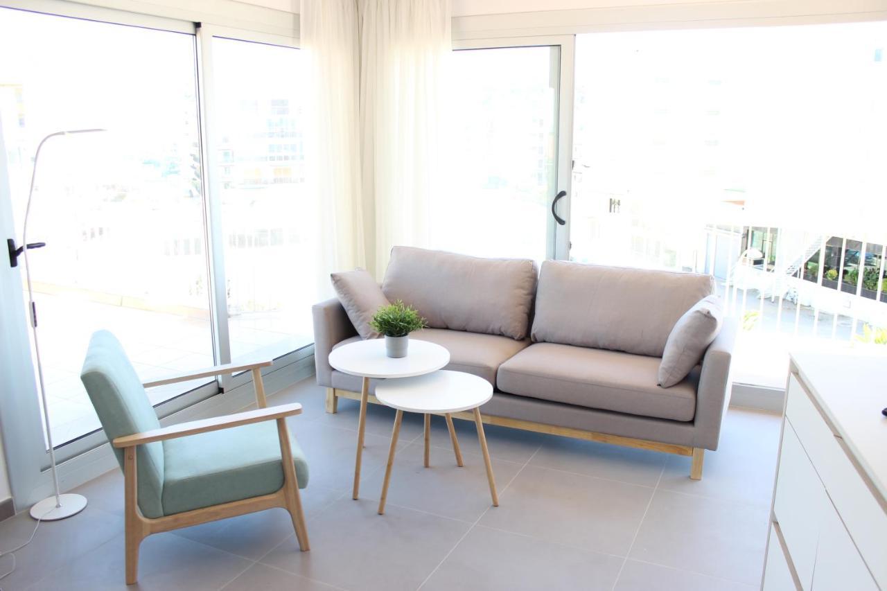 Beautiful Loft, Huge Sunny Terrace, View Over The Beach And Sea ロザス エクステリア 写真
