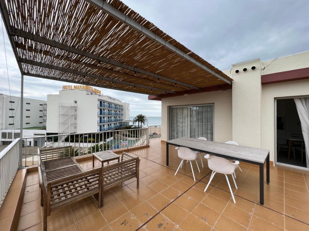 Beautiful Loft, Huge Sunny Terrace, View Over The Beach And Sea ロザス エクステリア 写真
